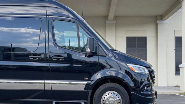 12 passenger sprinter van meridian