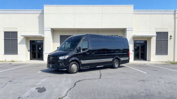 meridian 15 passenger sprinter van